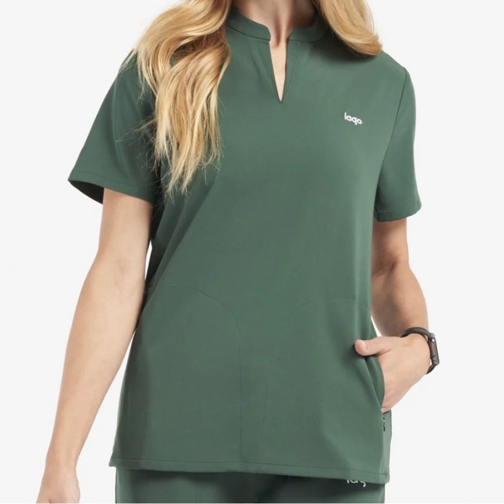 Used scrubs hunter green color, size XS for both in petite. Great condition